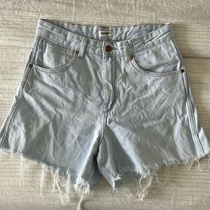 Wrangler high rise light wash shorts